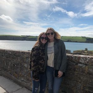 Meet your Posher, Stephanie